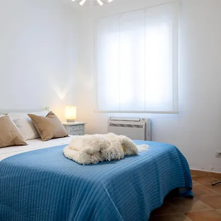 Miriam - Klodge Villa Olbia