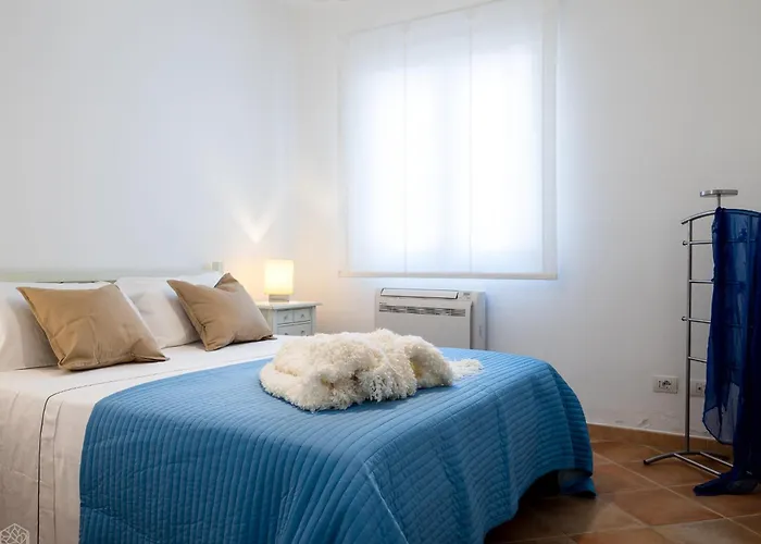 Miriam - Klodge Villa Olbia