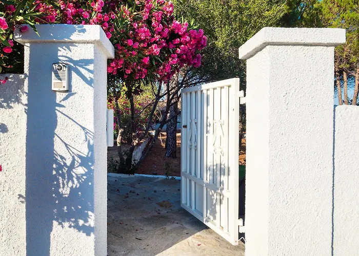 Miriam - Klodge Villa Olbia